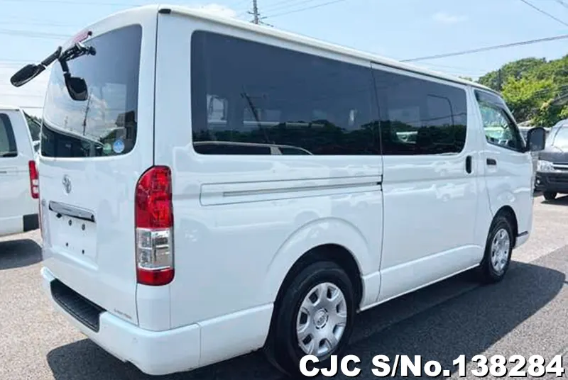 2020 Toyota / Hiace Stock No. 138284