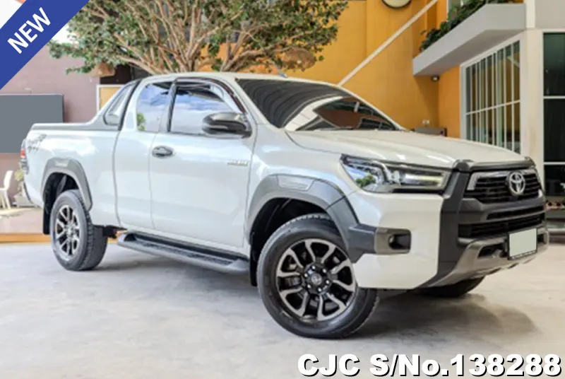 Toyota / Hilux / Revo Rocco