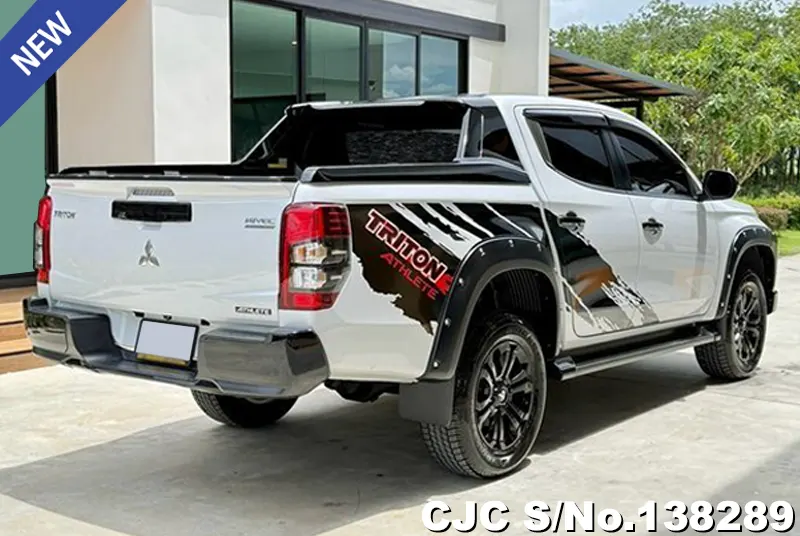 2023 Mitsubishi / Triton Stock No. 138289