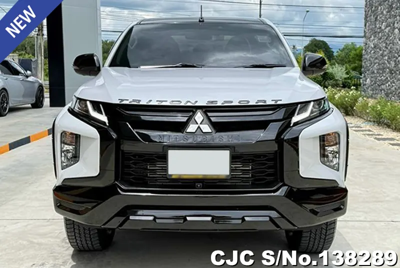2023 Mitsubishi / Triton Stock No. 138289