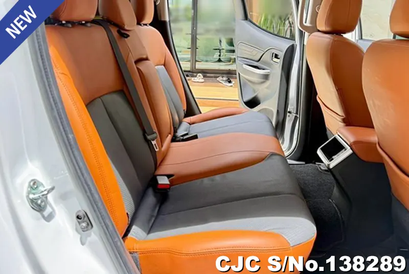 2023 Mitsubishi / Triton Stock No. 138289