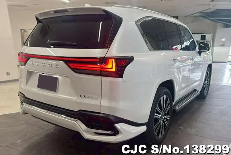 2025 Lexus / LX 600 Stock No. 138299