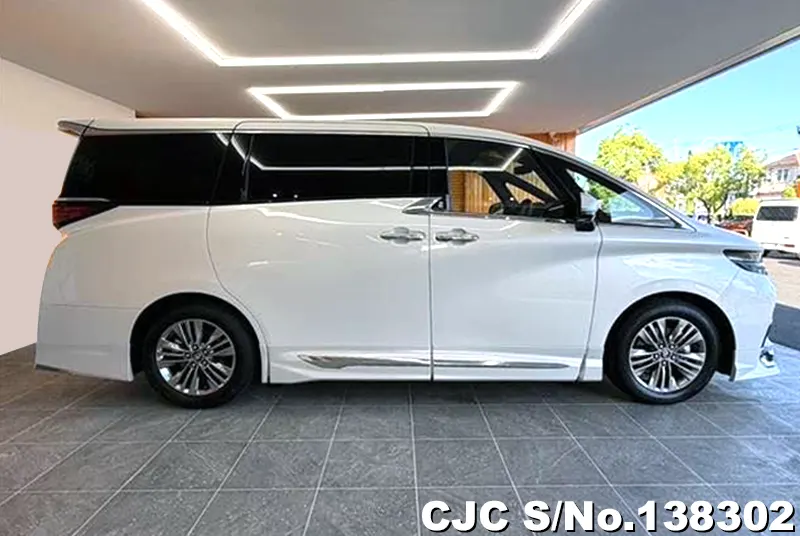 2026 Toyota / Alphard Stock No. 138302