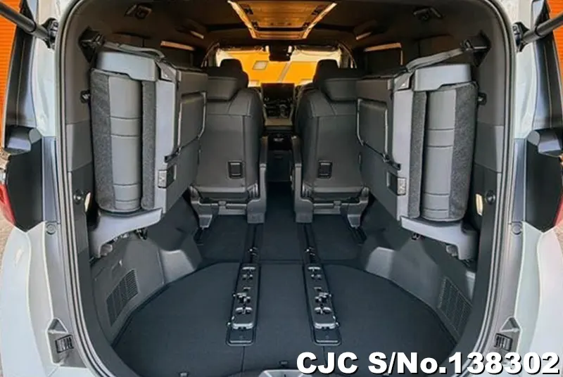 2026 Toyota / Alphard Stock No. 138302