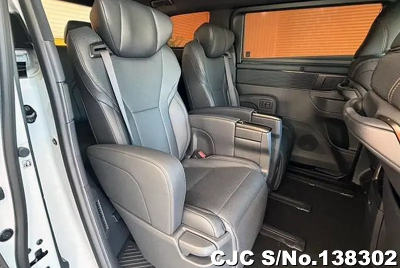 2026 Toyota / Alphard Stock No. 138302