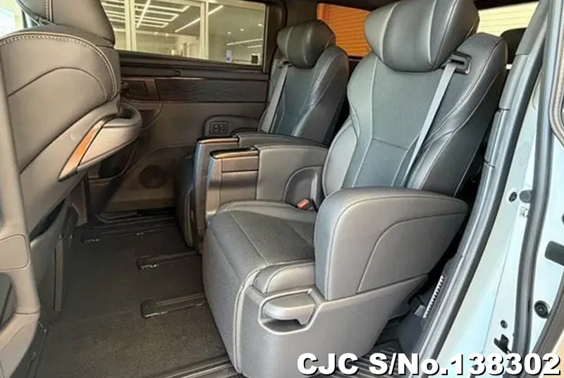 2026 Toyota / Alphard Stock No. 138302