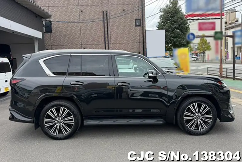 2025 Lexus / LX 600 Stock No. 138304