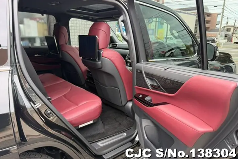 2025 Lexus / LX 600 Stock No. 138304