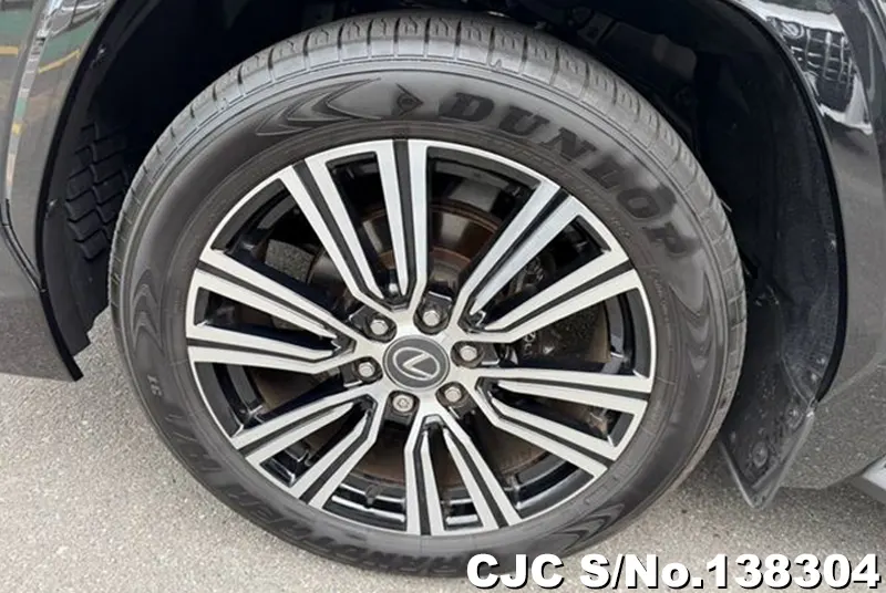 2025 Lexus / LX 600 Stock No. 138304