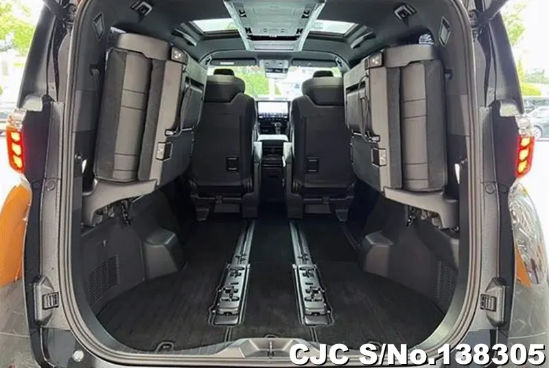 2026 Toyota / Alphard Stock No. 138305