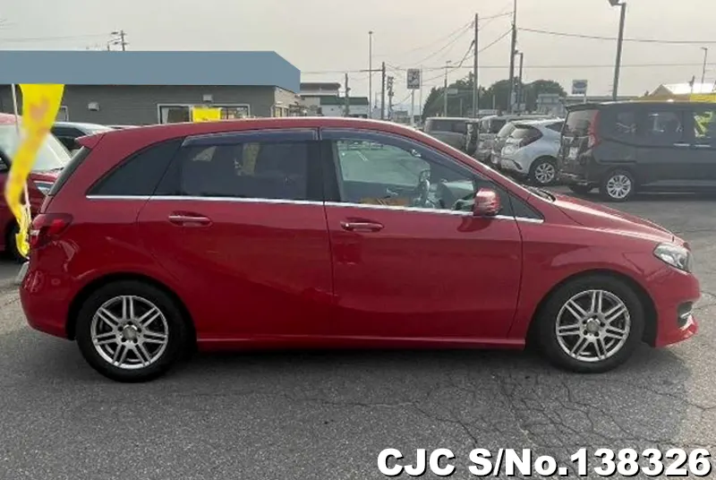 2016 Mercedes Benz / B Class Stock No. 138326