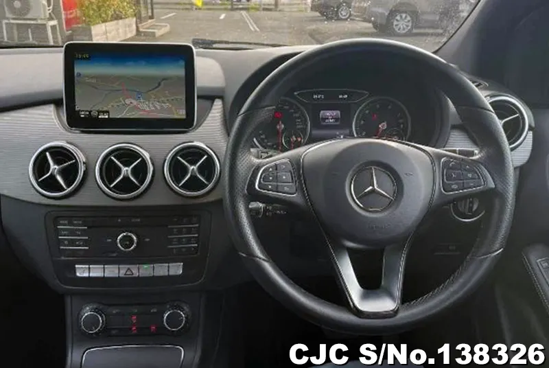 2016 Mercedes Benz / B Class Stock No. 138326