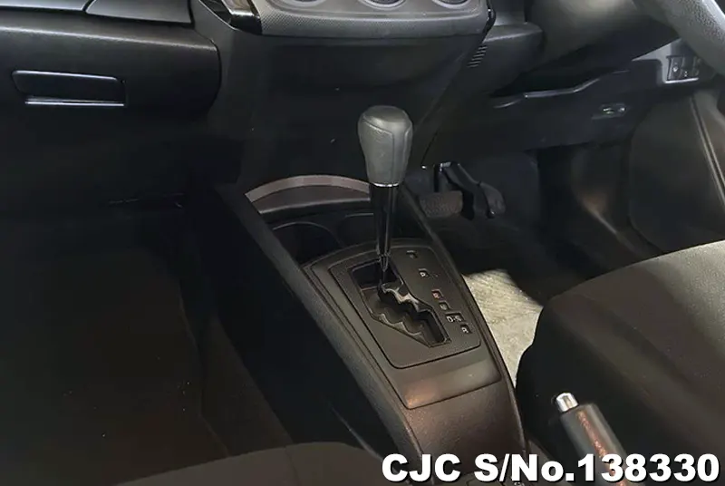 2021 Toyota / Corolla Axio Stock No. 138330