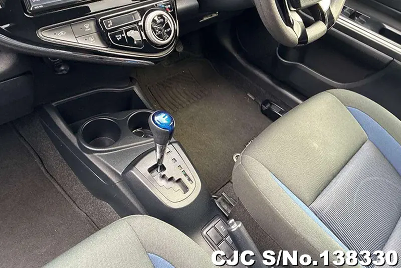2021 Toyota / Corolla Axio Stock No. 138330