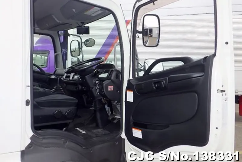 2017 Hino / Ranger Stock No. 138331