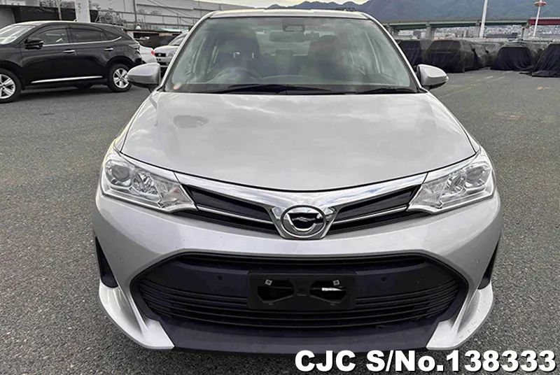 Toyota Corolla Axio in silver for Sale Image 4