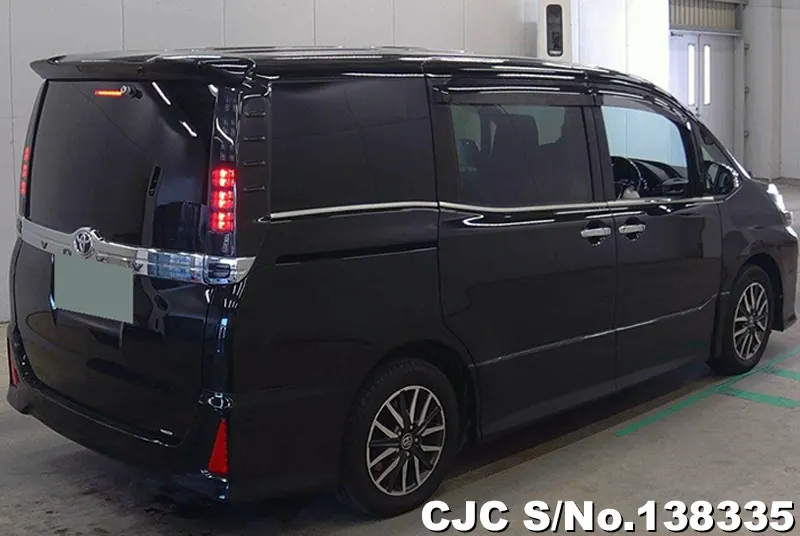 2017 Toyota / Voxy Stock No. 138335