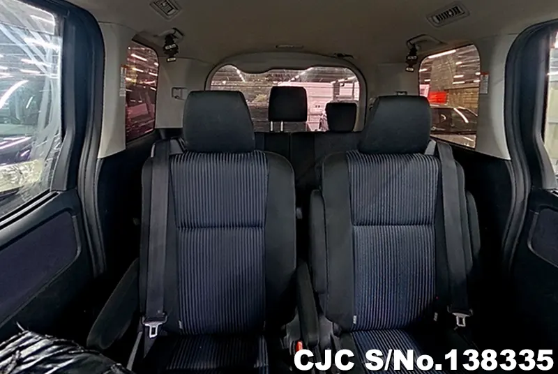 2017 Toyota / Voxy Stock No. 138335