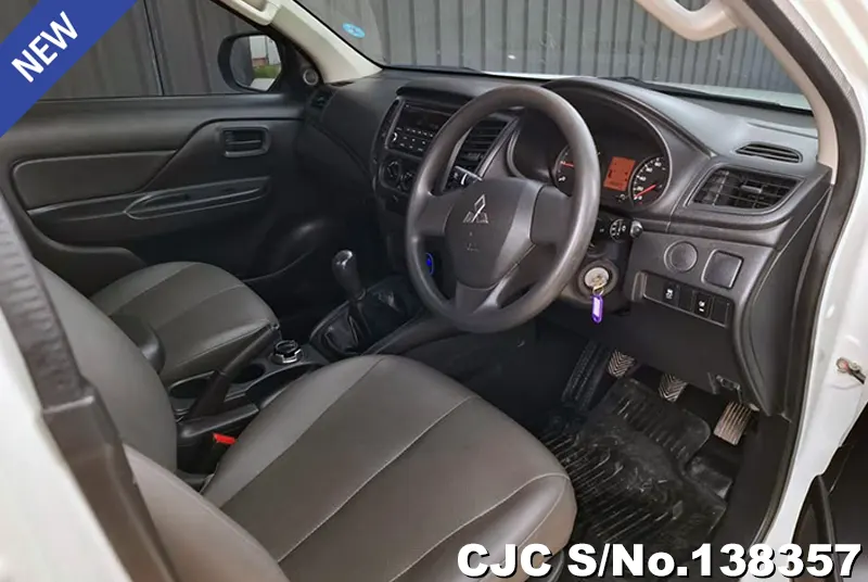 2023 Mitsubishi / Triton Stock No. 138357