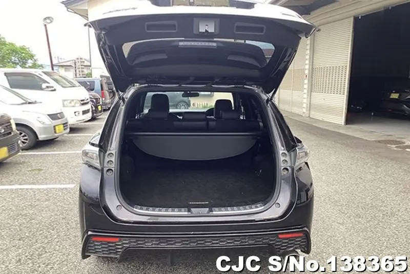 2015 Toyota / Harrier Stock No. 138365