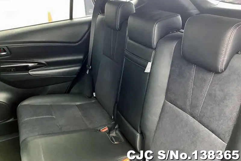 2015 Toyota / Harrier Stock No. 138365