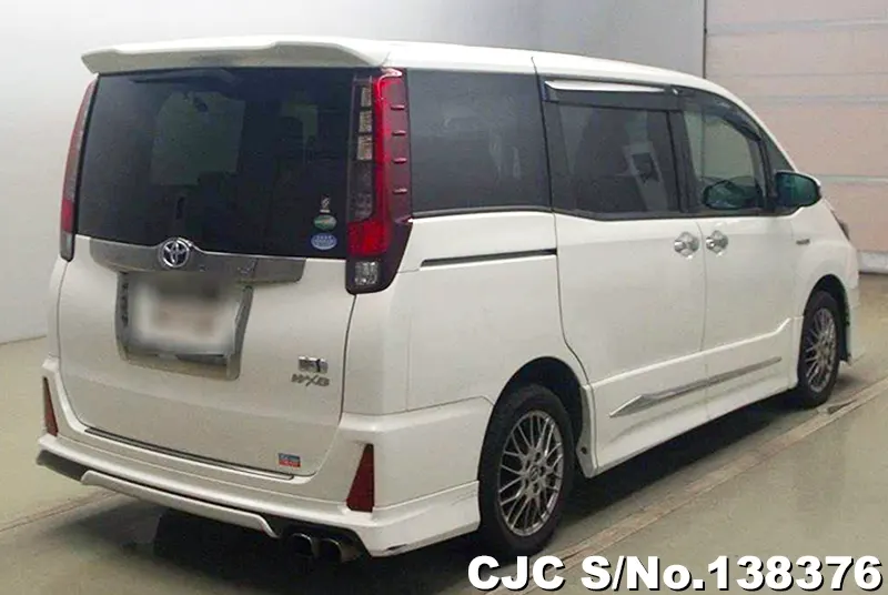 2017 Toyota / Noah Stock No. 138376