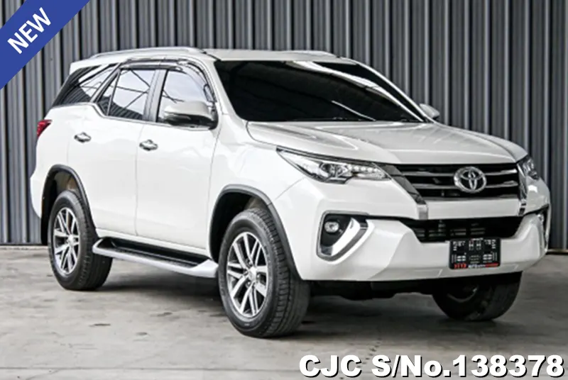 2018 Toyota / Fortuner Stock No. 138378