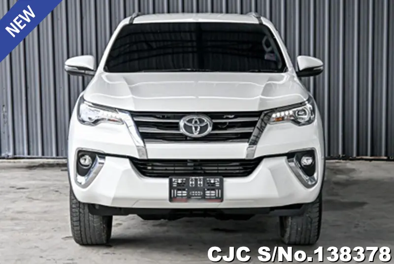 2018 Toyota / Fortuner Stock No. 138378