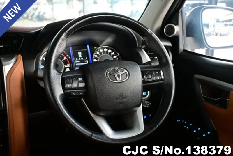 2018 Toyota / Fortuner Stock No. 138379
