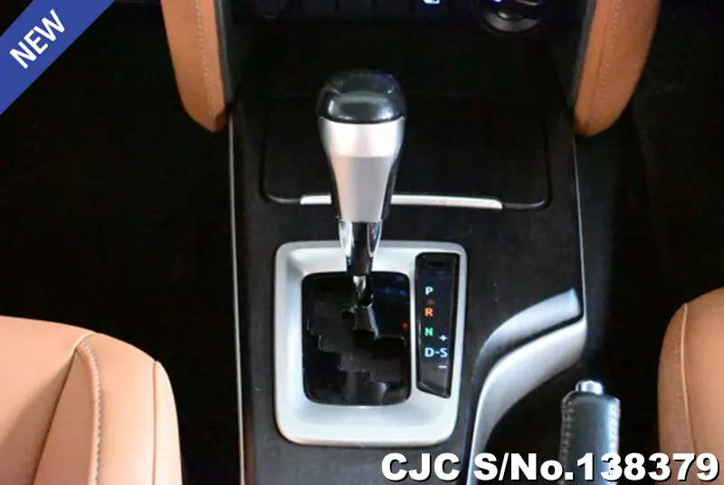 2018 Toyota / Fortuner Stock No. 138379