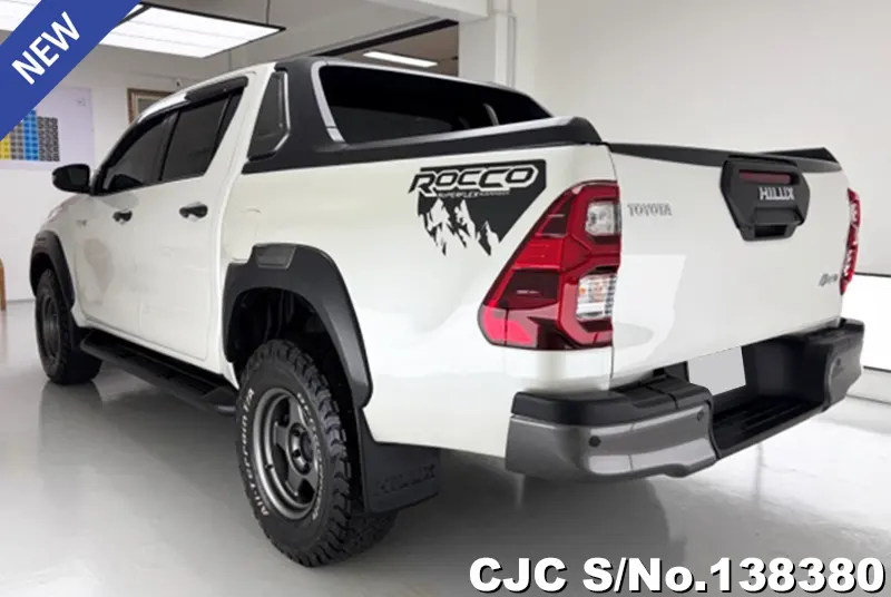 2021 Toyota / Hilux / Revo Rocco Stock No. 138380