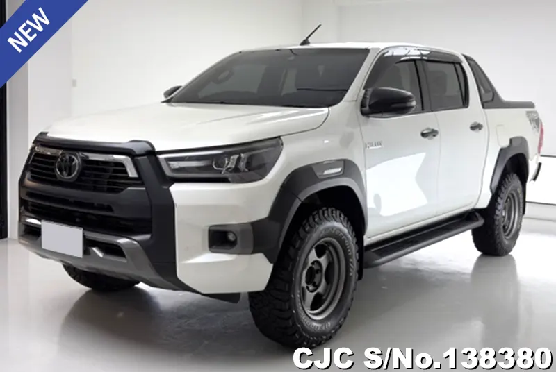 2021 Toyota / Hilux / Revo Rocco Stock No. 138380
