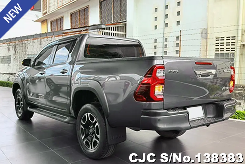 2022 Toyota / Hilux / Revo Stock No. 138383