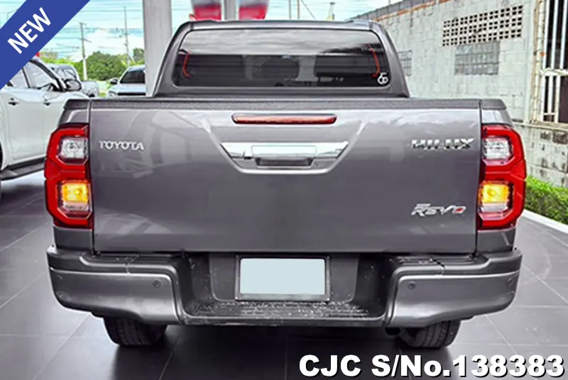 2022 Toyota / Hilux / Revo Stock No. 138383