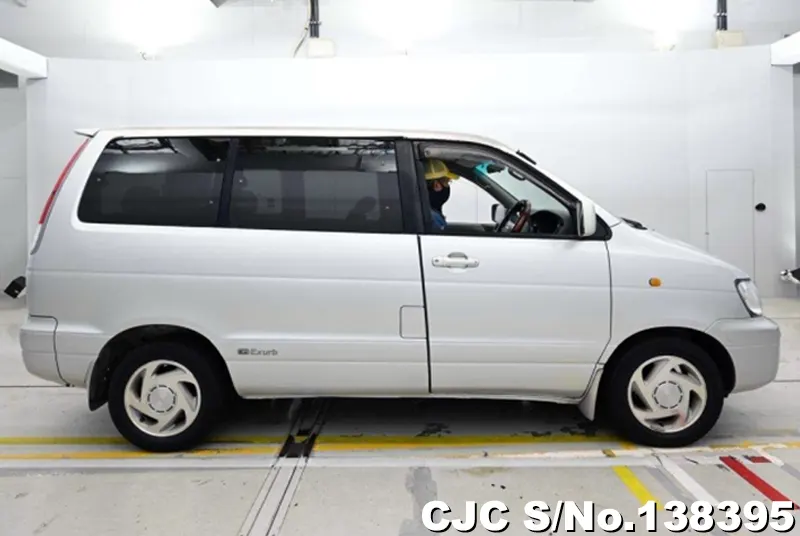 2001 Toyota / Liteace / Noah Stock No. 138395
