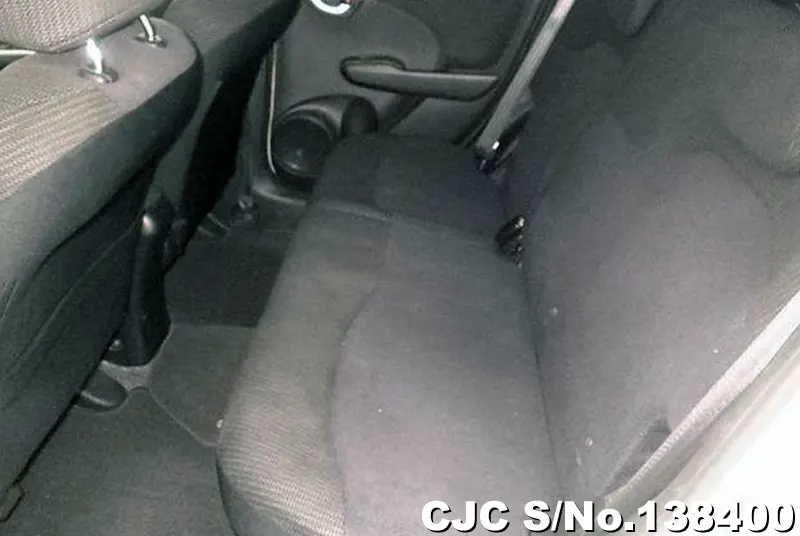 2010 Honda / Fit Stock No. 138400