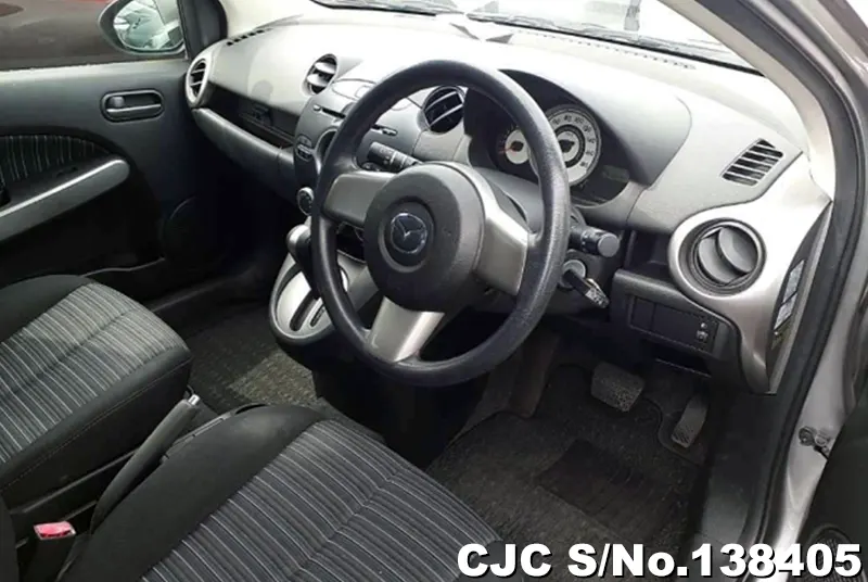 2009 Mazda / Demio Stock No. 138405