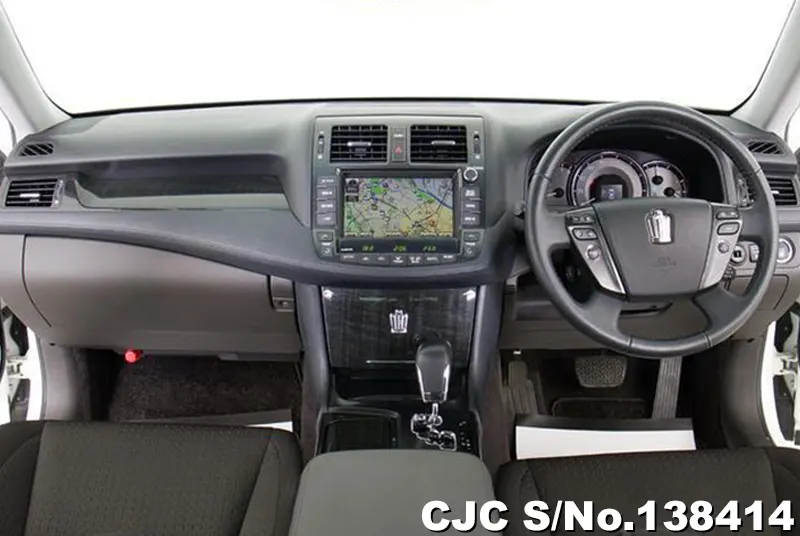 2010 Toyota / Crown Stock No. 138414