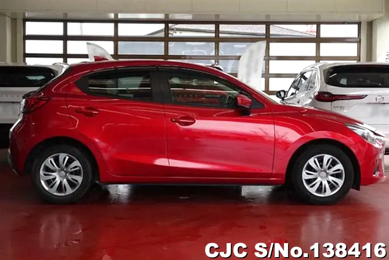 2017 Mazda / Demio Stock No. 138416