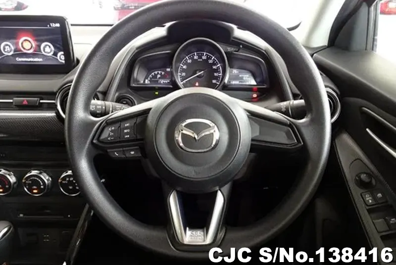 2017 Mazda / Demio Stock No. 138416