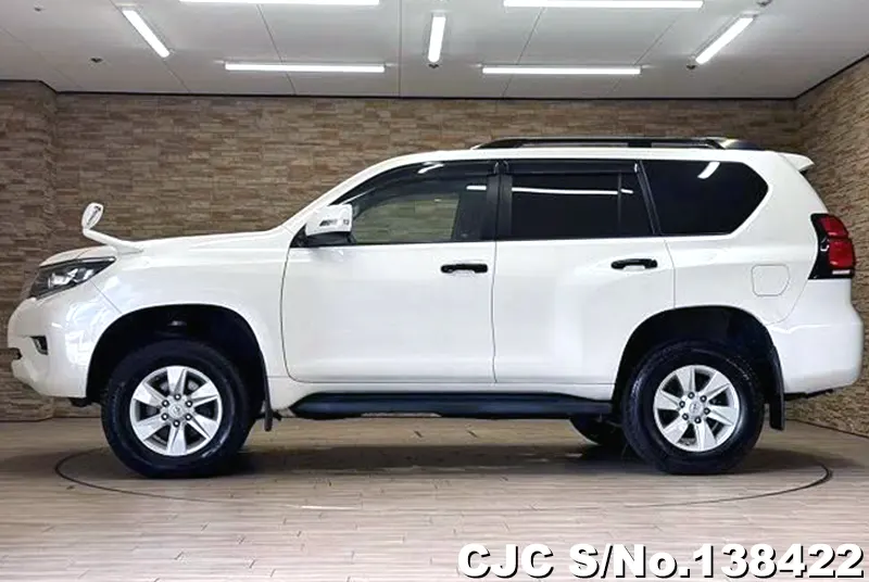 2021 Toyota / Land Cruiser Prado Stock No. 138422