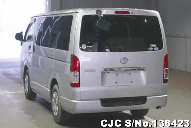 2015 Toyota / Hiace Stock No. 138423