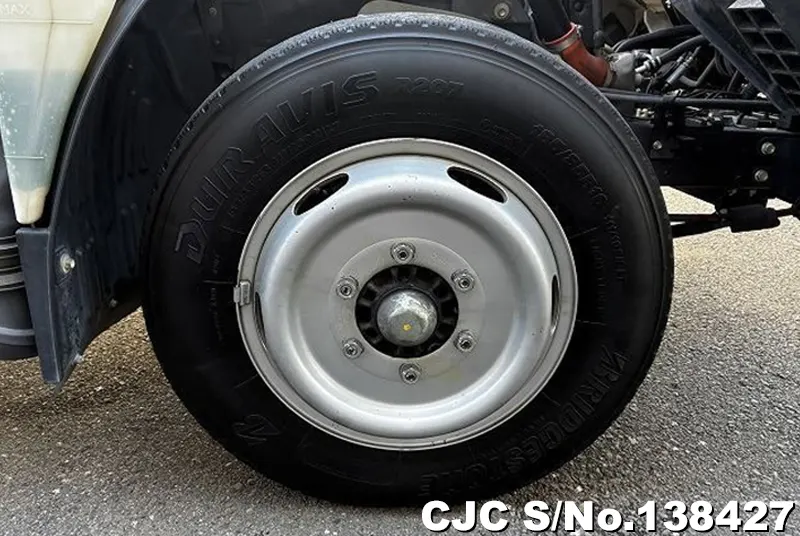 2014 Isuzu / Elf Stock No. 138427
