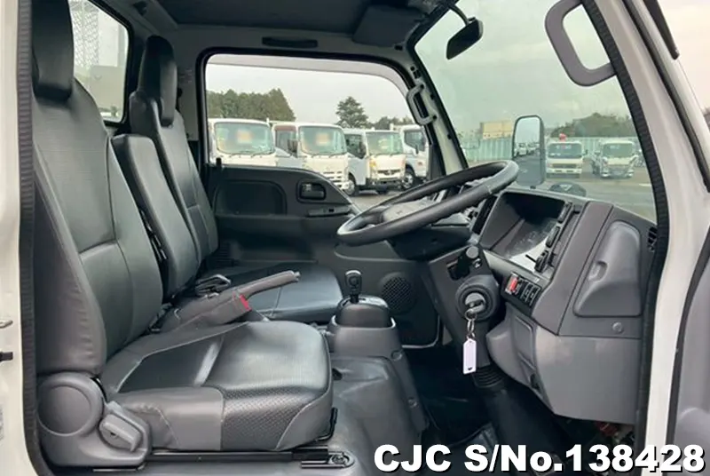 2012 Isuzu / Elf Stock No. 138428
