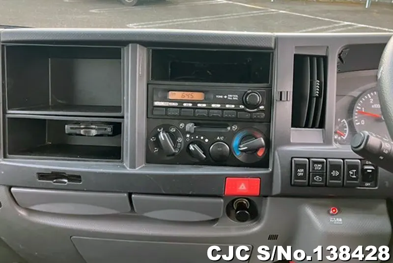 2012 Isuzu / Elf Stock No. 138428