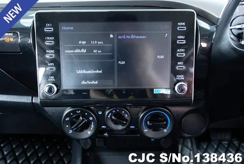 2022 Toyota / Hilux / Revo Stock No. 138436