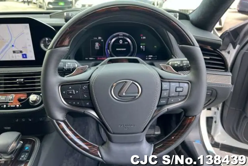 2024 Lexus / LS500H Stock No. 138439