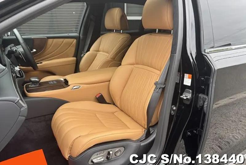 2024 Lexus / LS500H Stock No. 138440