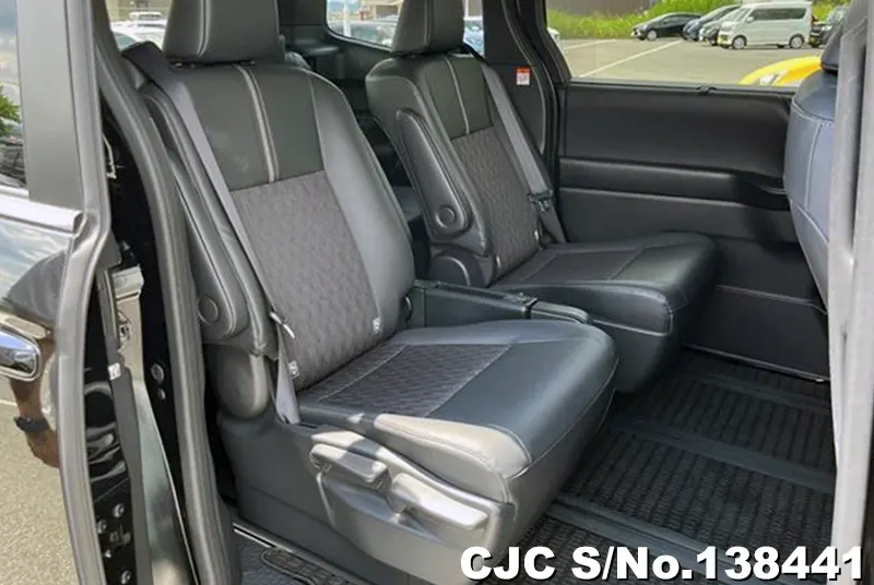2025 Toyota / Noah Stock No. 138441