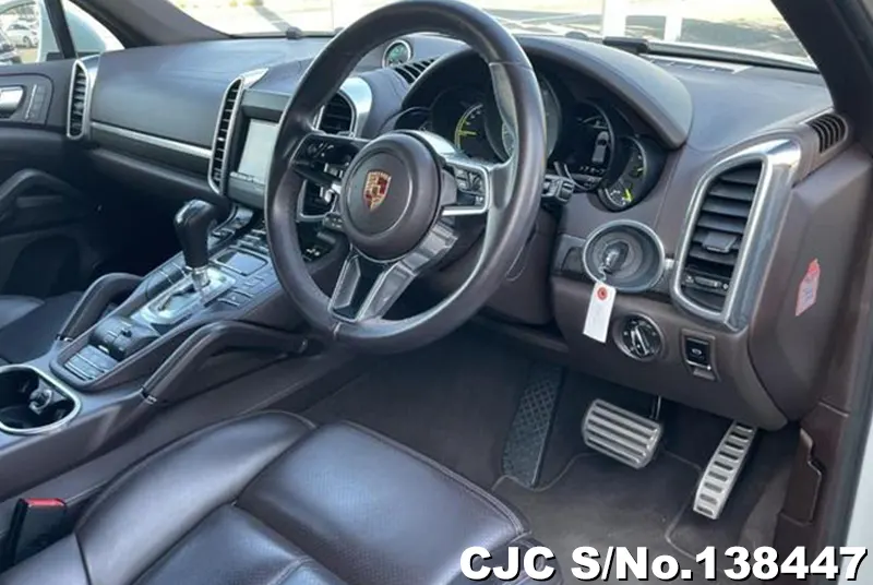 2015 Porsche / Cayenne Stock No. 138447